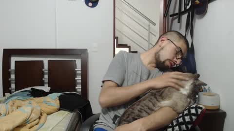 andrew online show from 03/07/25, 01:09