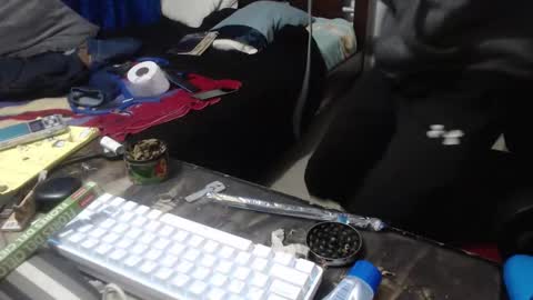 Snapshot of fvckhorneyguy chatting on 03/29/26, 10:59 andrew online show from 03/29/26, 10:59