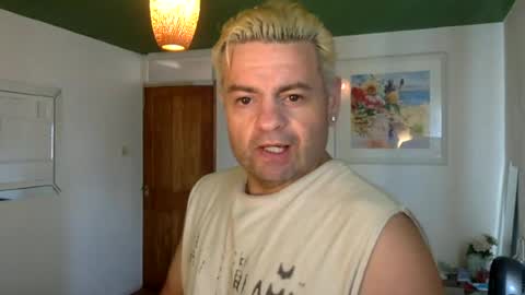 Snapshot of fvmendoza chatting on 06/19/26, 06:51 fvmendoza online show from 06/19/26, 06:51