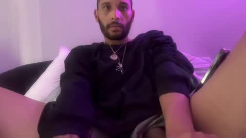 Snapshot of fvvkboyy chatting on 12/12/24, 05:59 fvvkboyy online show from 12/12/24, 05:59