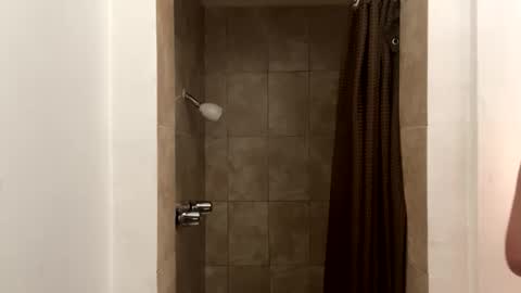 Snapshot of fvvkboyy chatting on 01/07/25, 11:35 fvvkboyy online show from 01/07/25, 11:35