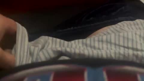 Snapshot of fxckyeah122 chatting on 04/20/26, 05:32 fxckyeah122 online show from 04/20/26, 05:32