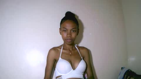 fyah1027 online show from 11/19/25, 03:17