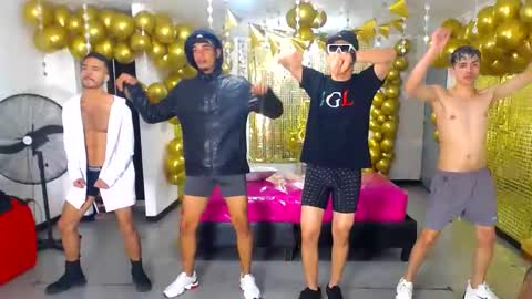 Snapshot of fyotty chatting on 01/07/25, 10:08 FYOTTY online show from 01/07/25, 10:08