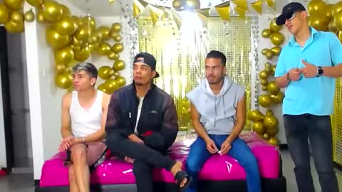 Snapshot of fyotty chatting on 01/11/25, 07:05 FYOTTY online show from 01/11/25, 07:05