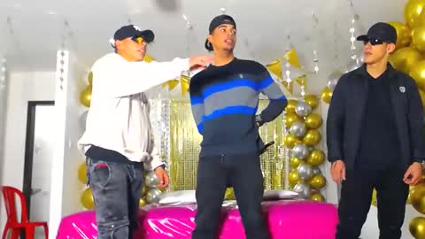 Snapshot of fyotty chatting on 01/23/25, 07:07 FYOTTY online show from 01/23/25, 07:07