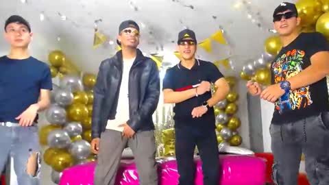 Snapshot of fyotty chatting on 01/28/25, 07:10 FYOTTY online show from 01/28/25, 07:10