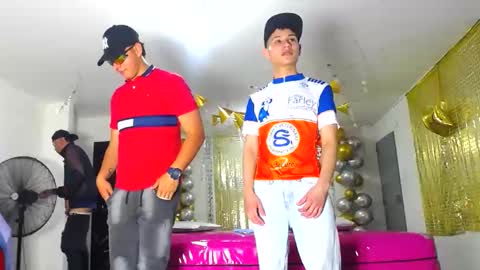 Snapshot of fyotty chatting on 02/14/25, 07:12 FYOTTY online show from 02/14/25, 07:12