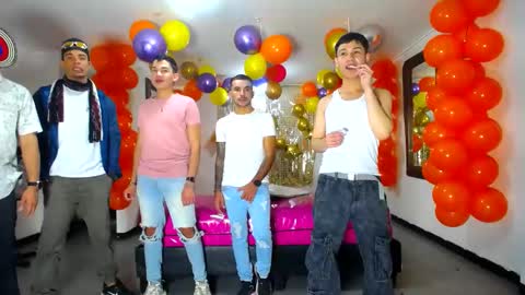 Snapshot of fyotty chatting on 03/09/25, 06:43 FYOTTY online show from 03/09/25, 06:43