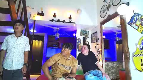 Snapshot of fyotty chatting on 10/04/25, 11:41 FYOTTY online show from 10/04/25, 11:41