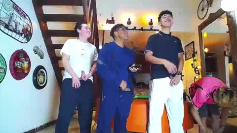 Snapshot of fyotty chatting on 10/05/25, 11:41 FYOTTY online show from 10/05/25, 11:41