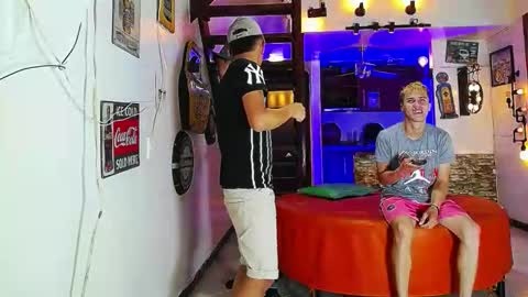 Snapshot of fyotty chatting on 10/11/25, 11:31 FYOTTY online show from 10/11/25, 11:31