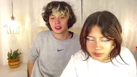 Snapshot of fyreandfox_ chatting on 03/08/25, 08:03 FIRE AND FOX online show from 03/08/25, 08:03