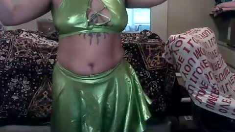 Snapshot of g0ddesslunafae chatting on 04/20/26, 07:26 noturfae online show from 04/20/26, 07:26