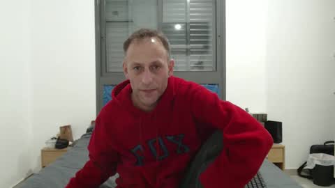 Snapshot of g10303 chatting on 01/30/25, 12:29 g103031910303 online show from 01/30/25, 12:29