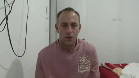 Snapshot of g10303 chatting on 10/27/25, 08:24 g103031910303 online show from 10/27/25, 08:24