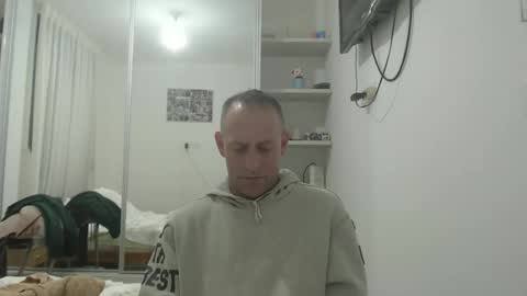 Snapshot of g10303 chatting on 02/26/26, 03:11 g103031910303 online show from 02/26/26, 03:11