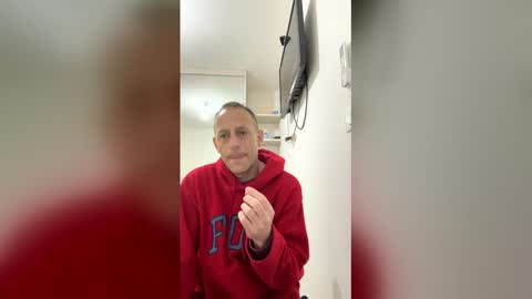 Snapshot of g10303 chatting on 03/02/26, 06:37 g103031910303 online show from 03/02/26, 06:37