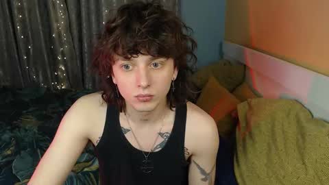 Ian online show from 01/12/26, 12:27