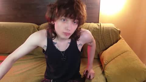 Snapshot of g1vememoney chatting on 03/17/26, 07:55 Ian online show from 03/17/26, 07:55