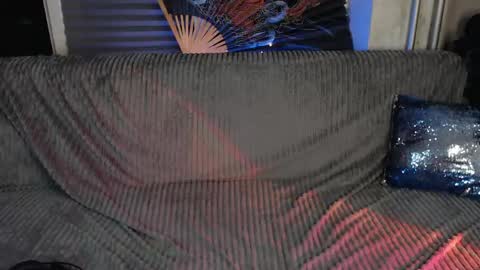 Snapshot of g1vememoney chatting on 04/22/26, 04:41 Ian online show from 04/22/26, 04:41