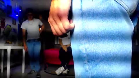 Snapshot of g4mens chatting on 10/04/25, 02:59 G4MENS online show from 10/04/25, 02:59