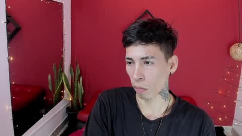 Snapshot of gaarataihen1 chatting on 12/31/24, 03:20 Gaara online show from 12/31/24, 03:20