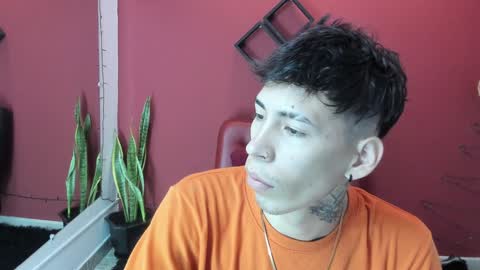 Snapshot of gaarataihen1 chatting on 01/10/25, 12:47 Gaara online show from 01/10/25, 12:47