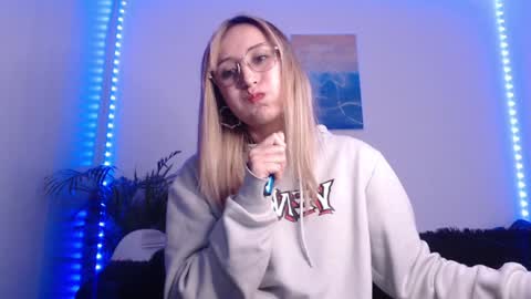 Gabriela online show from 12/27/24, 03:53