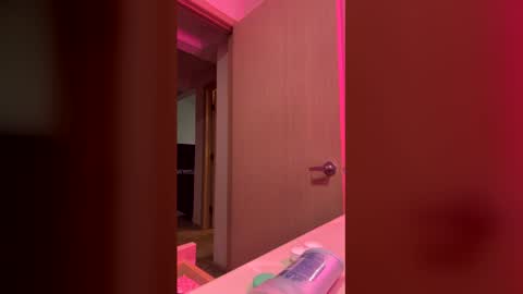 Snapshot of gabbivtate chatting on 03/20/26, 03:17 Gabbi Von Tate online show from 03/20/26, 03:17