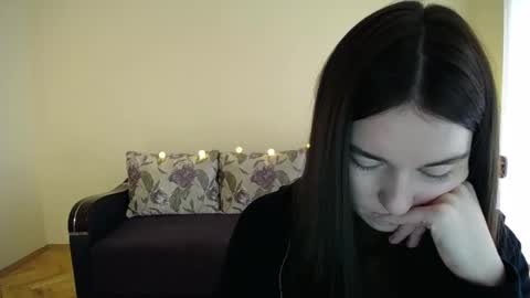 Jaklin online show from 01/21/25, 11:46