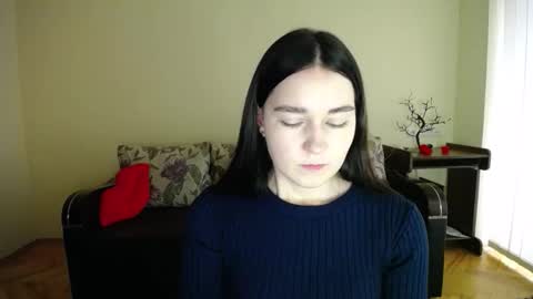 Jaklin online show from 11/17/25, 09:26