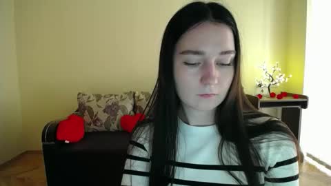 Snapshot of gabby_di chatting on 05/14/26, 08:54 Jaklin online show from 05/14/26, 08:54