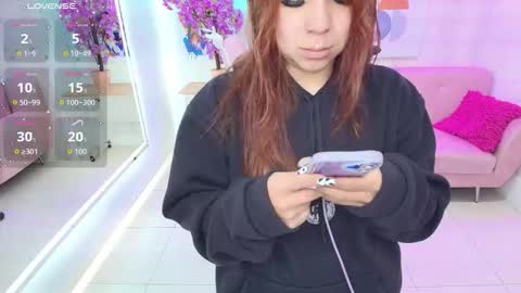 gabby_evanns online show from 11/19/25, 12:05