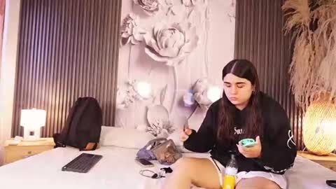 Snapshot of gabbyanddominic chatting on 07/16/26, 12:44 Gabby And Dominic online show from 07/16/26, 12:44