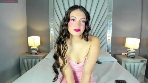 Snapshot of gabbybale chatting on 09/21/25, 11:56 Gabbybale  online show from 09/21/25, 11:56