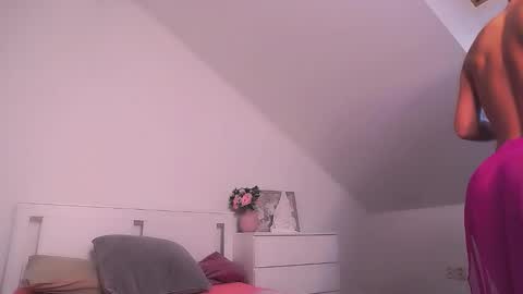 Snapshot of gabi_carter chatting on 12/19/24, 10:13 GabiCarter online show from 12/19/24, 10:13