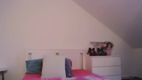 Snapshot of gabi_carter chatting on 02/25/25, 03:27 GabiCarter online show from 02/25/25, 03:27