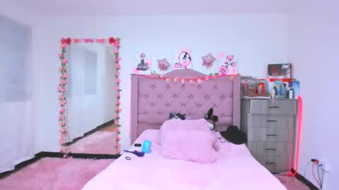 gabi_jhons_23 online show from 10/03/25, 10:12