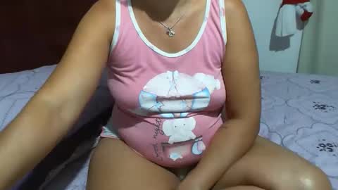 Snapshot of gabibrasil chatting on 04/19/26, 08:22 gaby layla online show from 04/19/26, 08:22