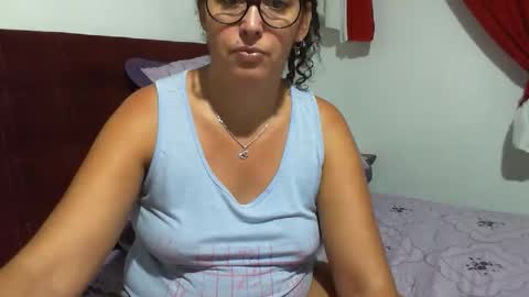 Snapshot of gabibrasil chatting on 04/25/26, 07:33 gaby layla online show from 04/25/26, 07:33