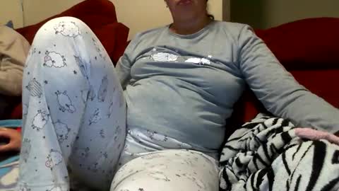 Snapshot of gabibrasil chatting on 06/02/26, 12:12 gaby layla online show from 06/02/26, 12:12