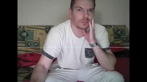 Snapshot of gabin371987 chatting on 01/06/25, 12:48 Gabin online show from 01/06/25, 12:48