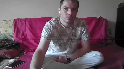 Snapshot of gabin371987 chatting on 01/07/25, 12:20 Gabin online show from 01/07/25, 12:20