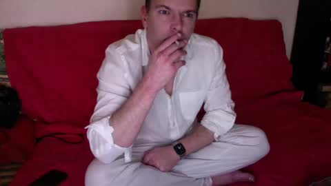 Snapshot of gabin371987 chatting on 01/10/25, 05:37 Gabin online show from 01/10/25, 05:37