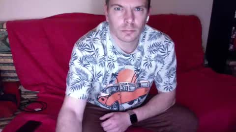 Snapshot of gabin371987 chatting on 01/11/25, 10:29 Gabin online show from 01/11/25, 10:29