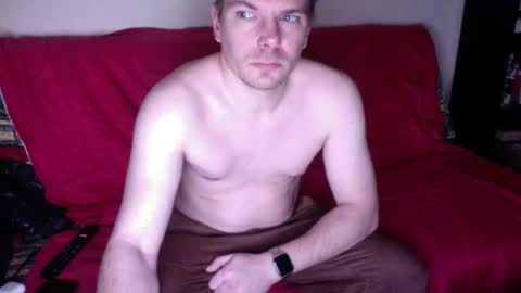 Snapshot of gabin371987 chatting on 01/22/25, 05:37 Gabin online show from 01/22/25, 05:37