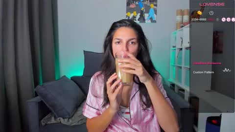 The next stream in car 1 december 10pm time in France online show from 10/15/25, 07:30