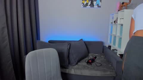 The next stream in car 1 december 10pm time in France online show from 11/25/25, 09:09