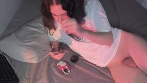 Snapshot of gabriel_olx chatting on 12/28/24, 01:28 gabriel online show from 12/28/24, 01:28